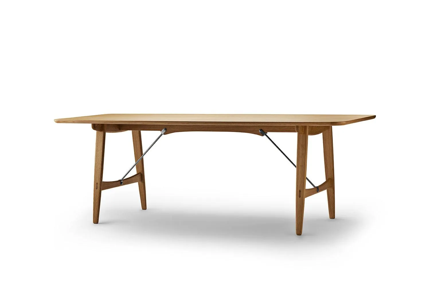 BM1160 Hunting Table