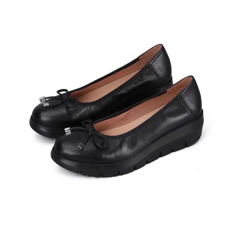 Bowknot-Detailed Soft Leather Loafers for Women Light Wedge Heel in Black/White/Golden