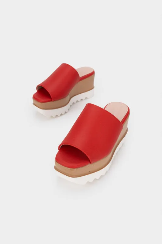 CASUAL PLATFORM WEDGE HEEL SLIDE