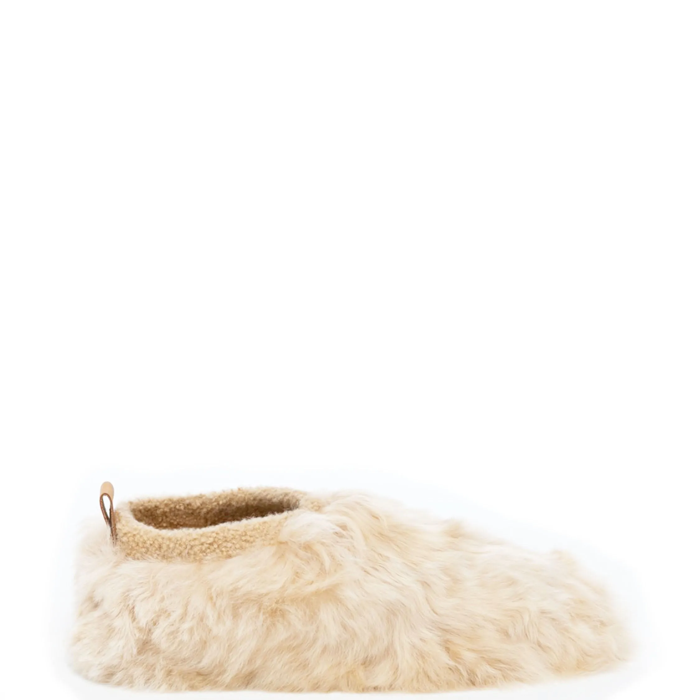 ETHICALLY AND CRUELTY FREE ALPACA SLIPPERS IN CREME COLOUR