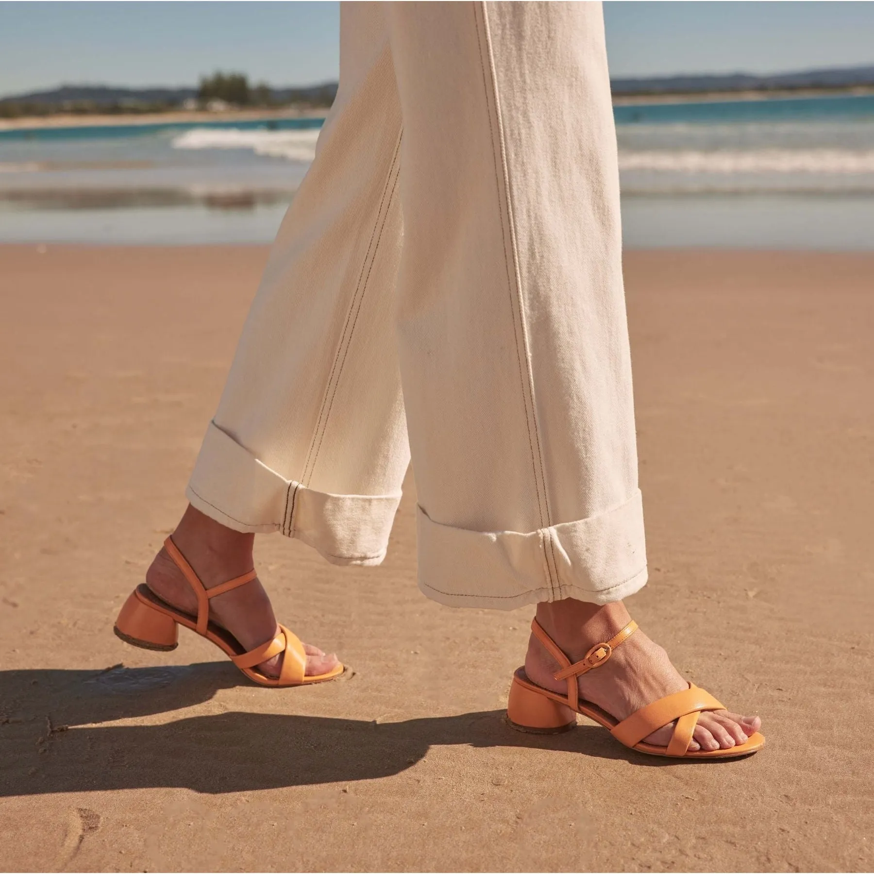 FIORA LEATHER BLOCK HEEL SANDALS