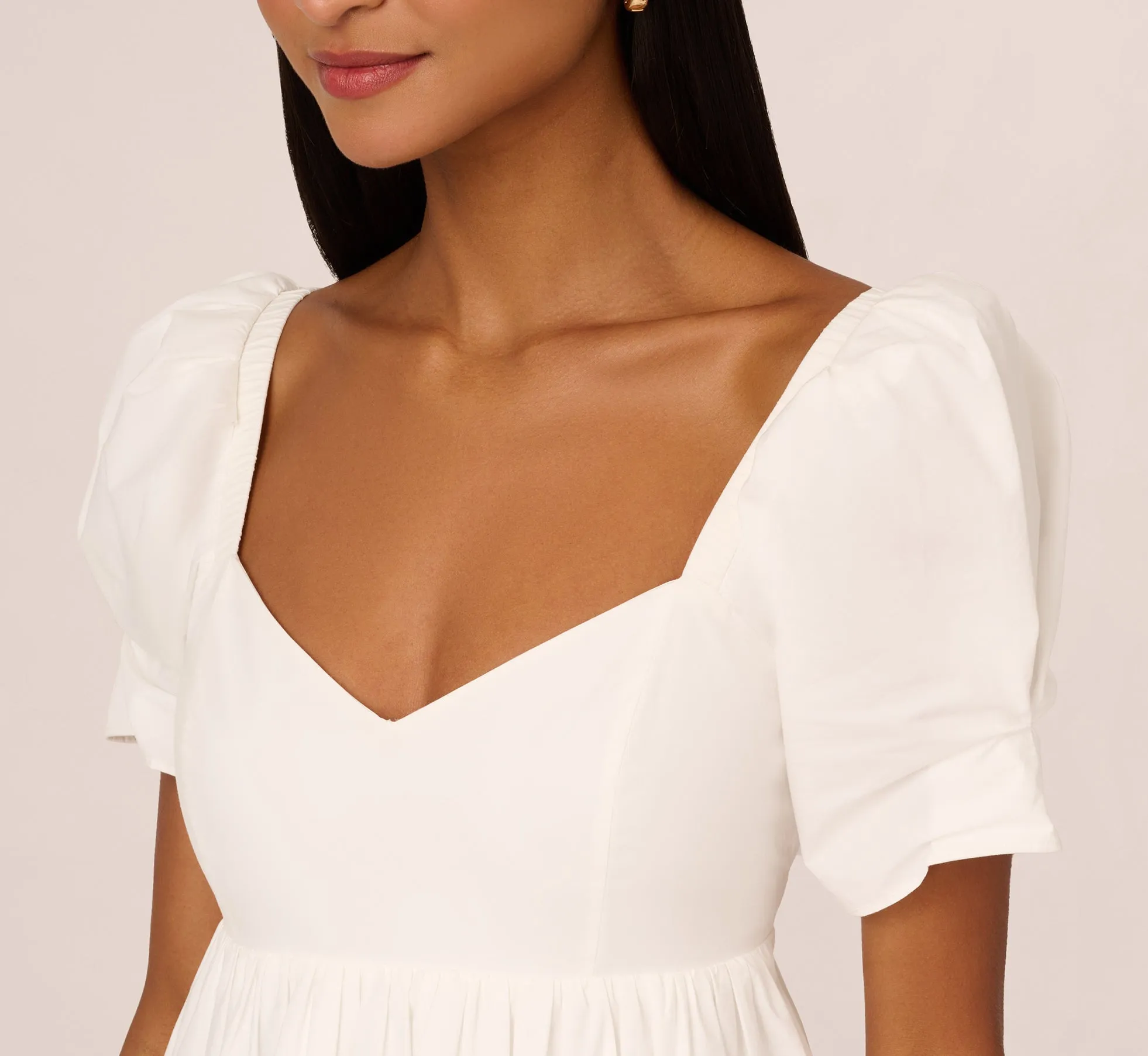 Puff Short Sleeve Eyelet Dress With Empire Waist In Ivory