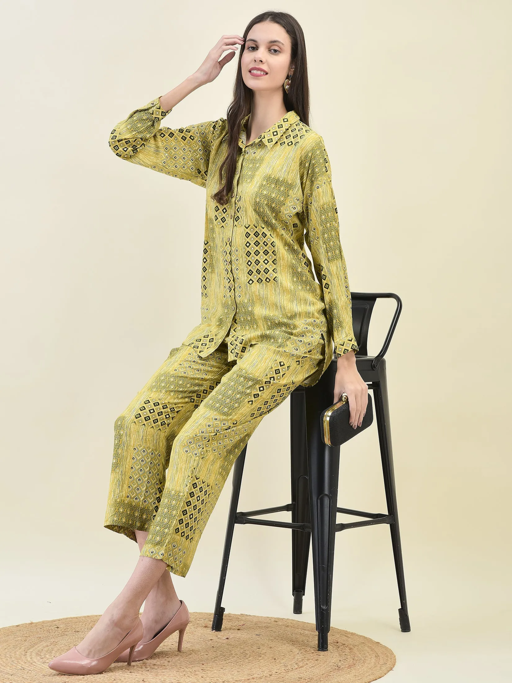 Women Liva Rayon Olive Geometric Print Co-Ord Set